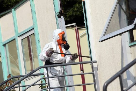 Why you should stay safe and hire a professional for asbestos removal in Auckland?